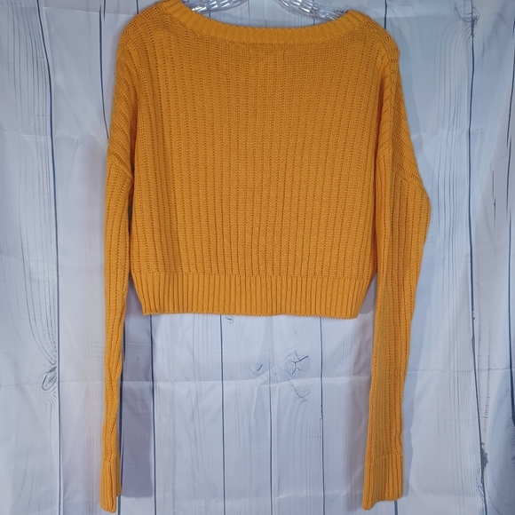 Aeropostale cropped v-neck sweater - Picture 7 of 10